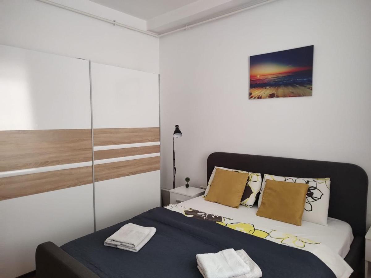 בוקרשט Nice Studio In Old Town מראה חיצוני תמונה