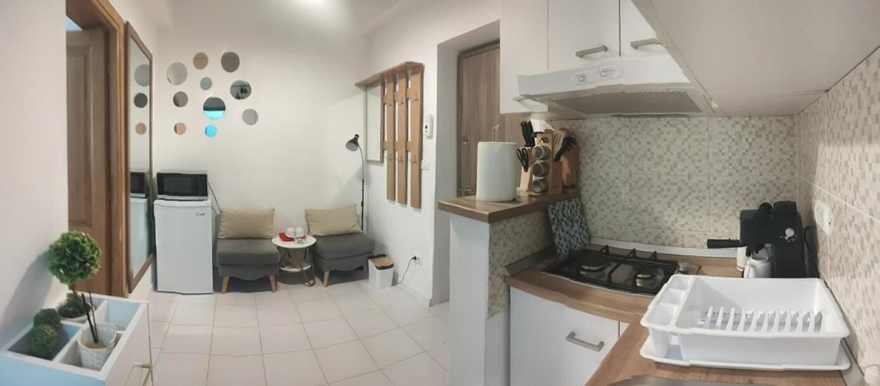בוקרשט Nice Studio In Old Town מראה חיצוני תמונה